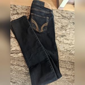Hollister super skinny size 1R dark wash jeans